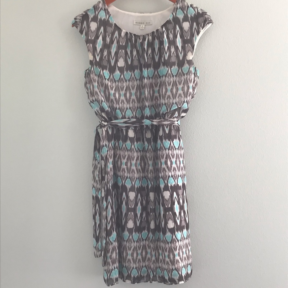 Robbie Bee dress size 4